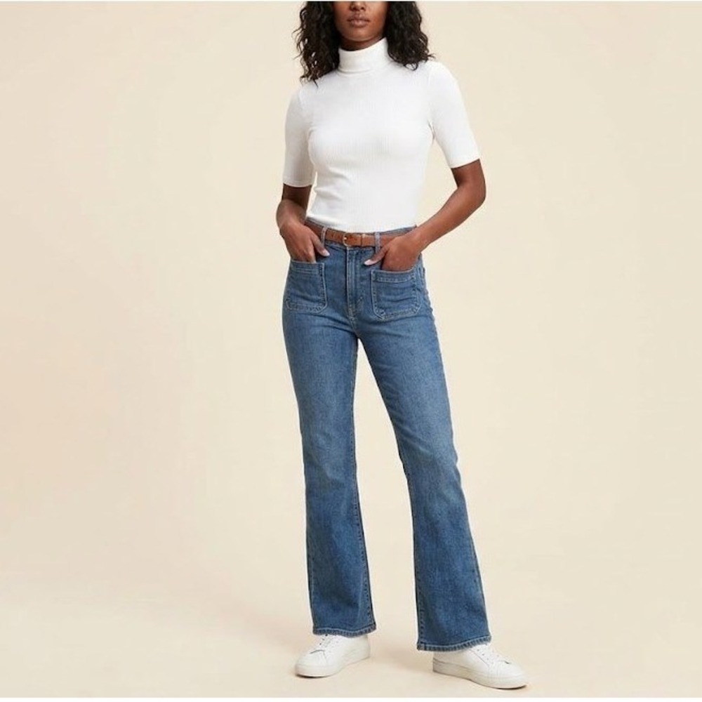 Gap 70s Flare Jeans Womens‎ 27/4R Medium Indigo NEW High Rise Patch Pocket